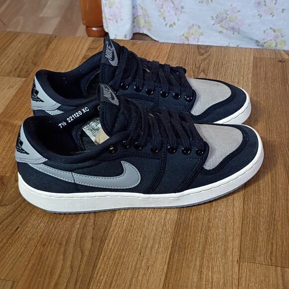 Nike Jordan 1 Retro AJKO Low Shadow DX4981-002 – Men’s Size 7.5 black and white main image 5